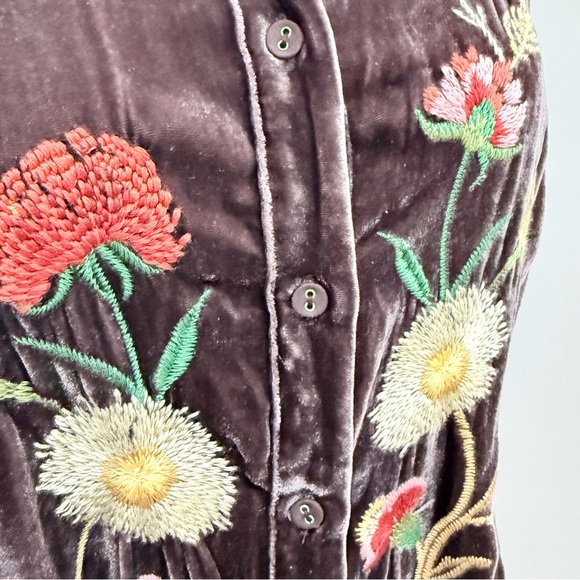 Johnny Was Small Floral Embroidered Velvet Kimono Sleeve Blouse Coffee Bean NWT - Picture 11 of 15